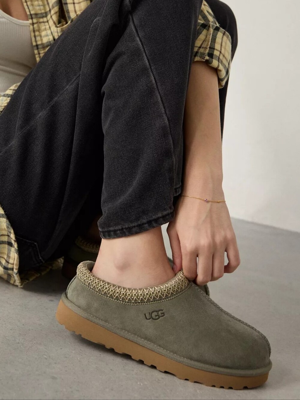 UGG Tasman II Slippers moss green sage suede leather mocs shearling women's 10
